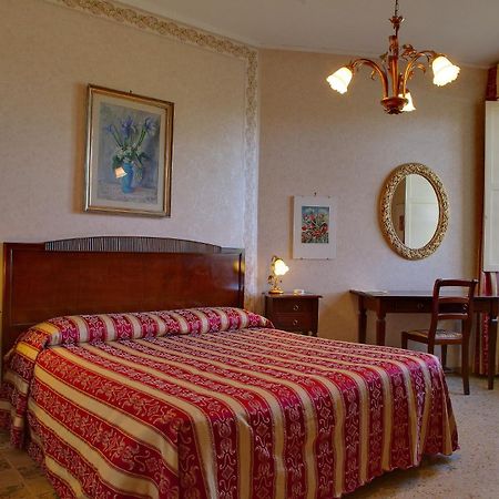 Miralago Albano Laziale Zimmer foto